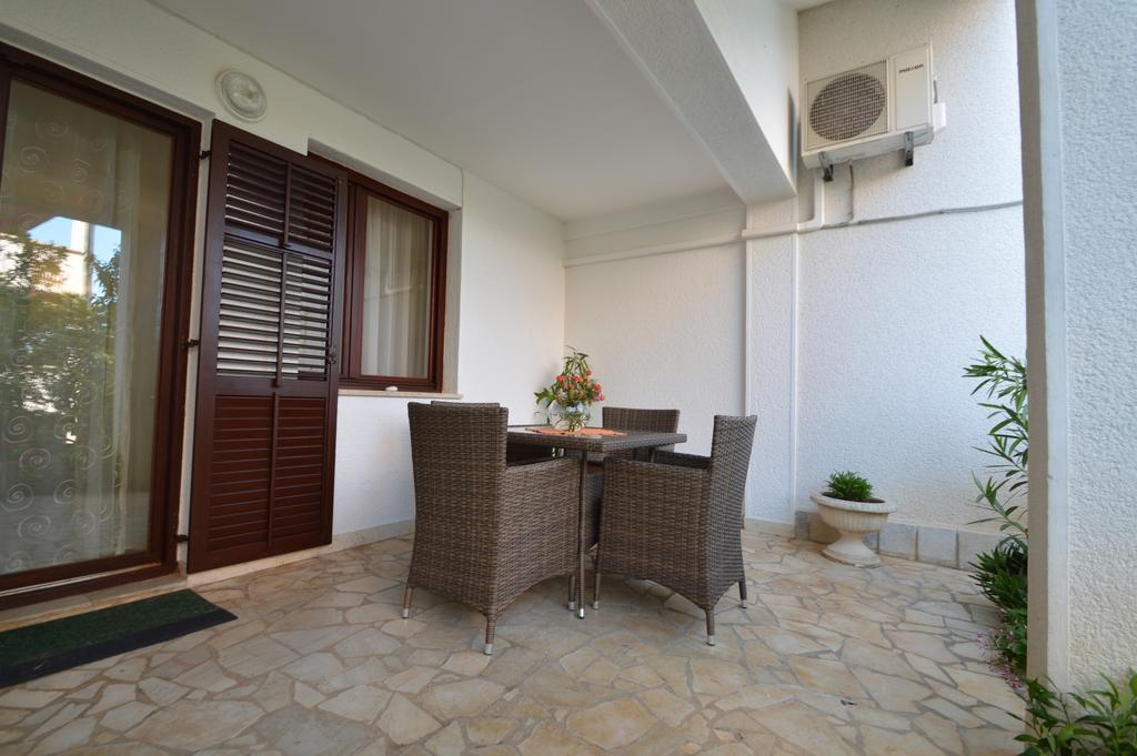Apartment Vita Мали-Лошинь Экстерьер фото