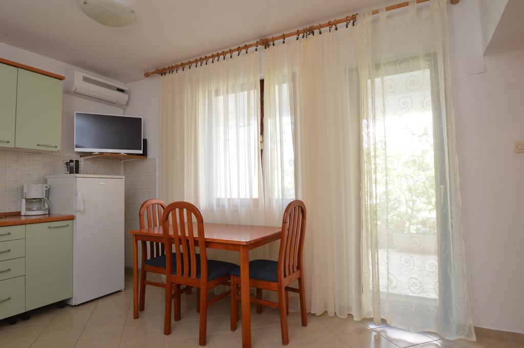 Apartment Vita Мали-Лошинь Экстерьер фото