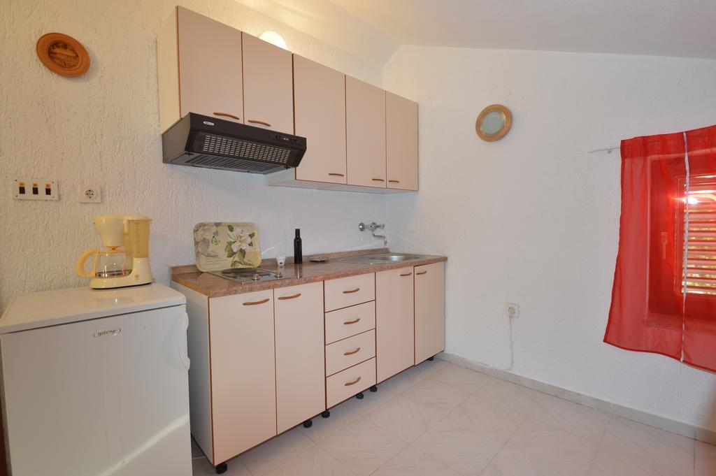 Apartment Vita Мали-Лошинь Экстерьер фото