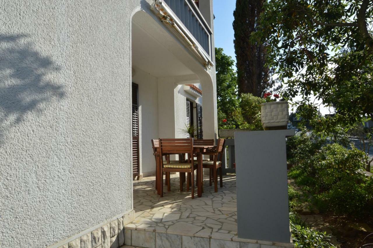 Apartment Vita Мали-Лошинь Экстерьер фото