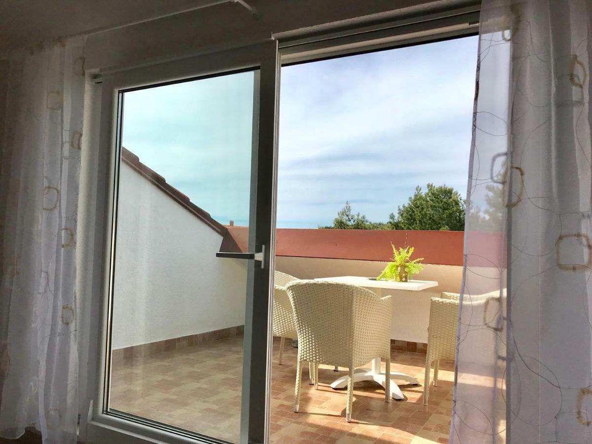 Apartment Vita Мали-Лошинь Экстерьер фото